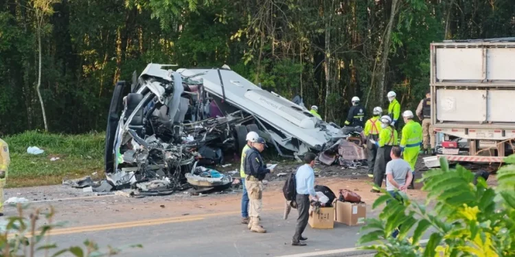Polícia Civil conclui investigação de acidente que matou 23 pessoas na BR-373
