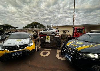 PRF e PM apreendem quase 690 kg de maconha após acompanhamento tático