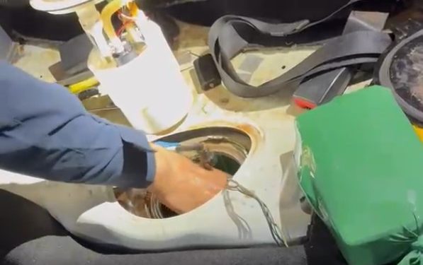 PRF apreende quase 25 kg de pasta base de cocaína escondidos em tanque de combustível