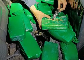 PRF apreende 21,9 kg de pasta base de cocaína escondidos em tanque de combustível