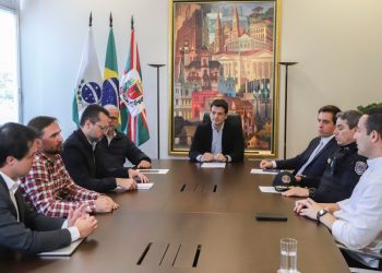 Curitiba dobra efetivo da Patrulha Escolar e antecipa botão de pânico nos CMEIs