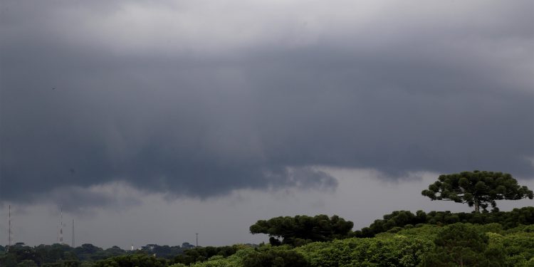 El Niño trará acumulados de chuva acima da média até dezembro no Paraná